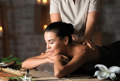 Wellnessmassage im centrovital Day Spa ©Pixel-Shot/stock.adobe.com